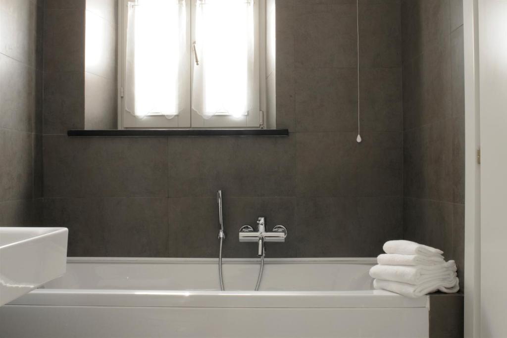 La Superba Rooms&Breakfast Génova Habitación foto